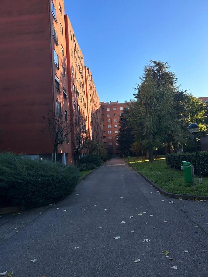 Casa Vacanze 1702, Con La Camera Matrimoniale Con Il Bagno Privato E Un Soggiorno Comune Milano Eksteriør billede